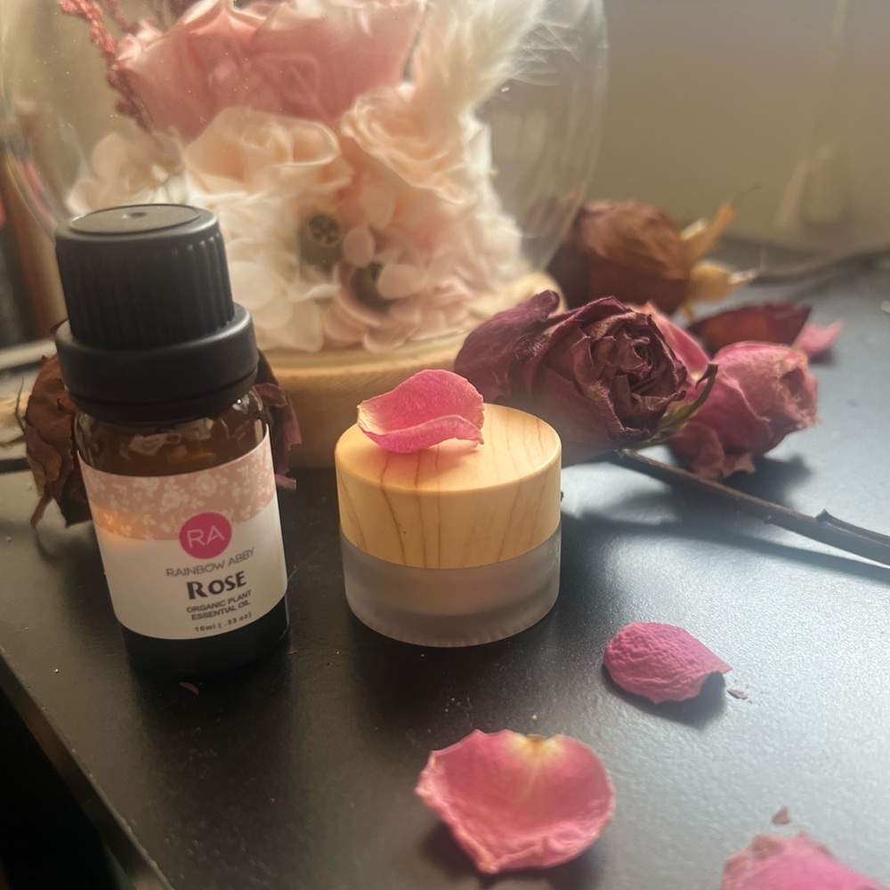Hydrating Organic Rose 🌹 Lip Balm